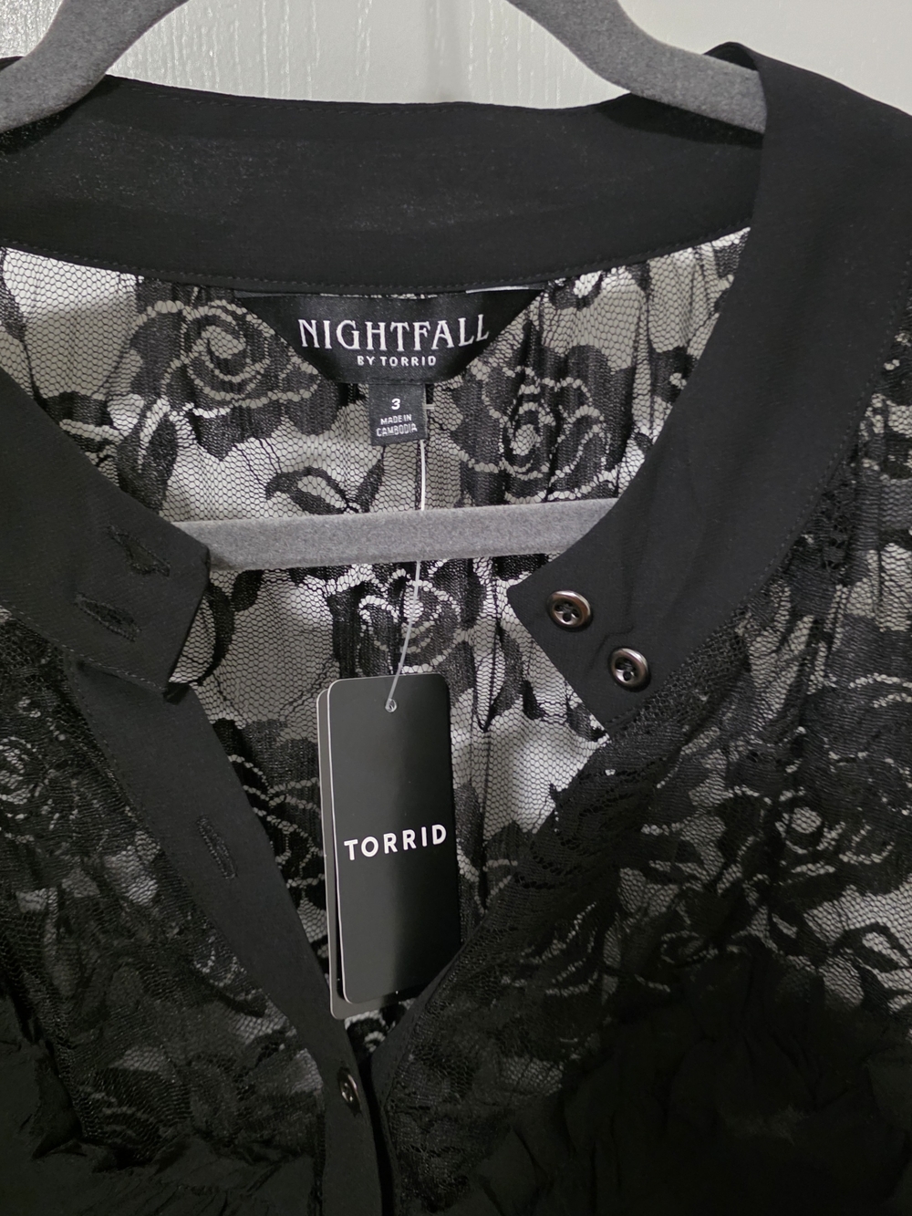 Torrid Nightfall Black Lace-Trim Blouse - Picture 4 of 4